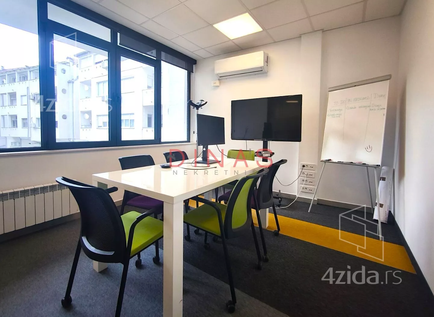 Poslovni prostor | 4zida