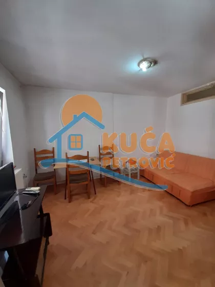 Marije Bursać | 4zida.rs