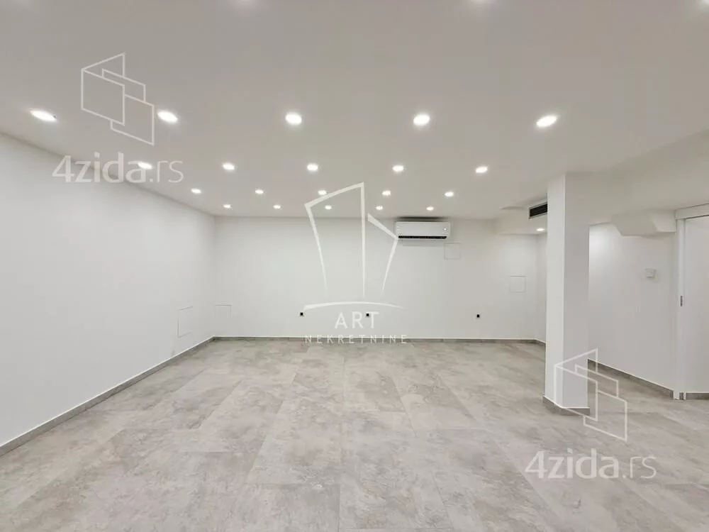 Lokal | 4zida