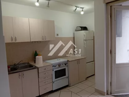 Vojvođanska | 4zida.rs