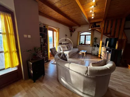 Sremska Kamenica | 4zida.rs