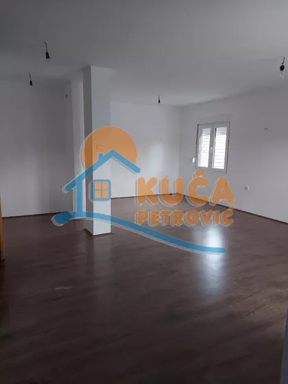 Brzi Brod | 4zida.rs