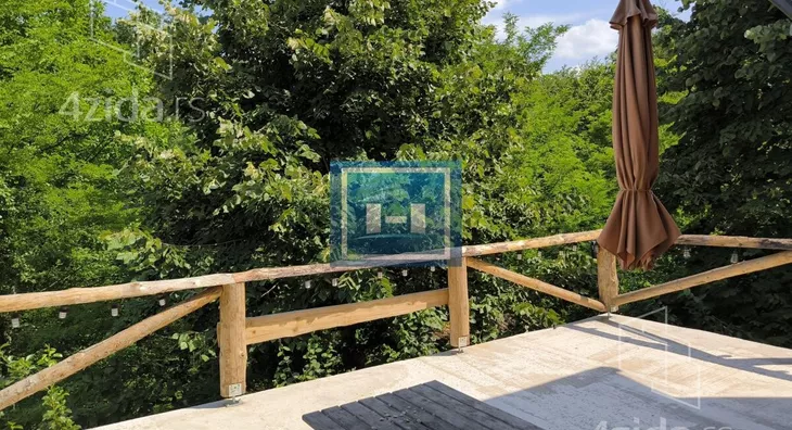 Ugostiteljski objekat | 4zida