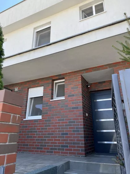 Alibegovac | 4zida.rs