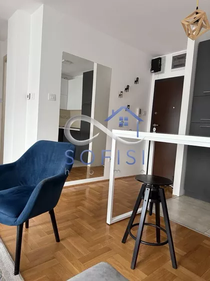 Braće Ribnikar | 4zida.rs