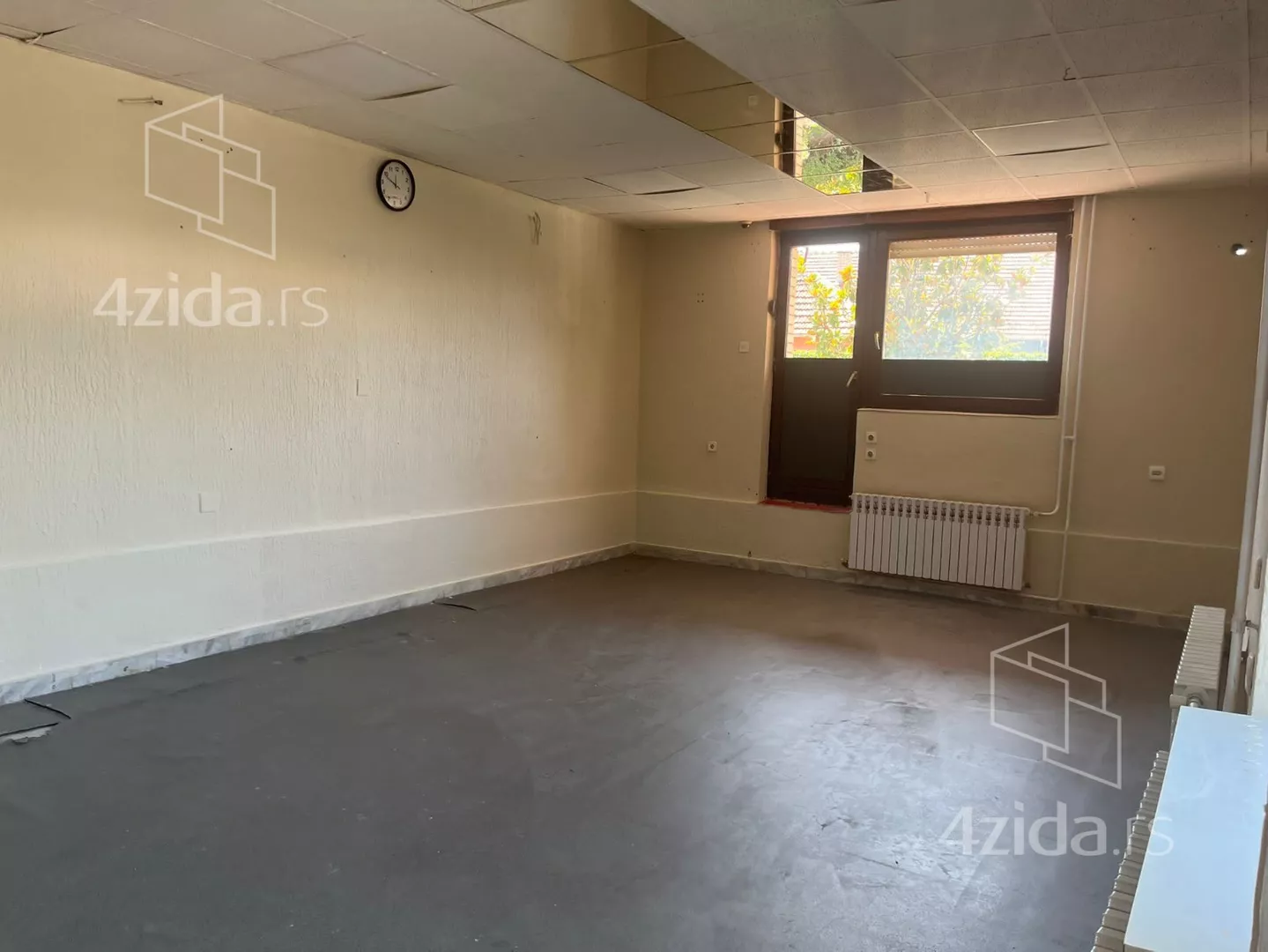 Poslovni prostor | 4zida