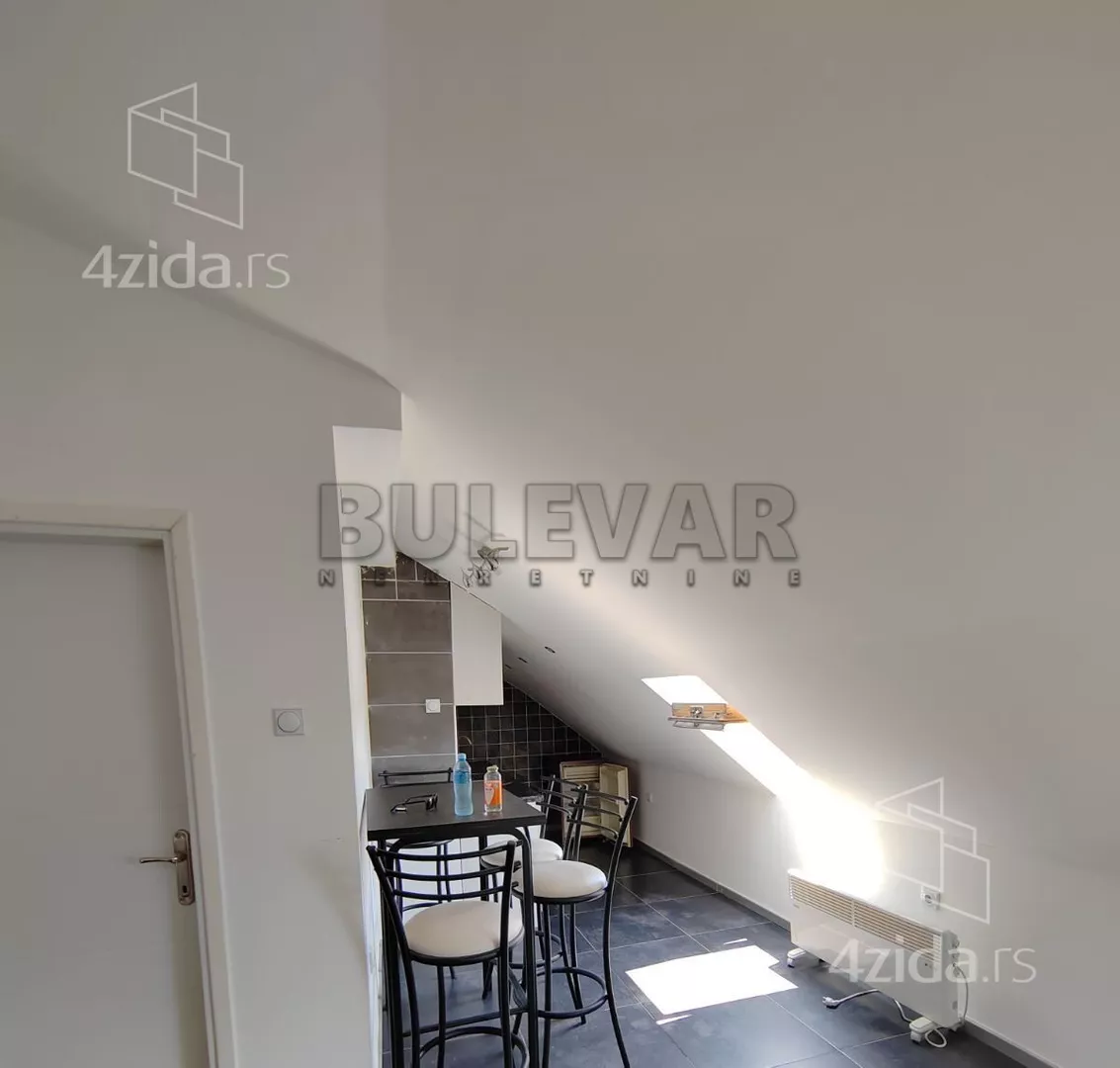 Jednosoban stan | 4zida