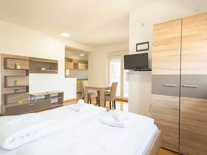 Narodnog Fronta 31A | 4zida.rs