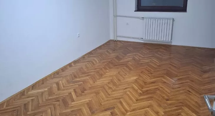 Četvoroiposoban stan | 4zida