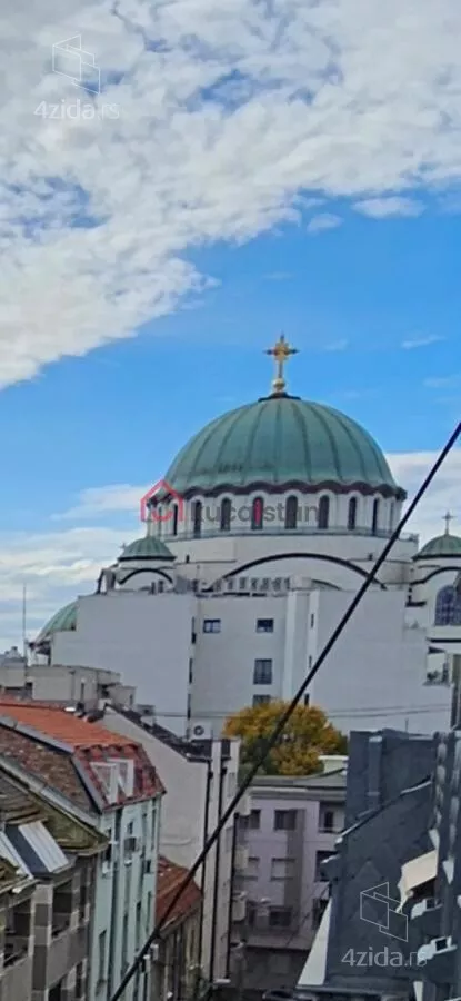 Sedmosoban stan | 4zida