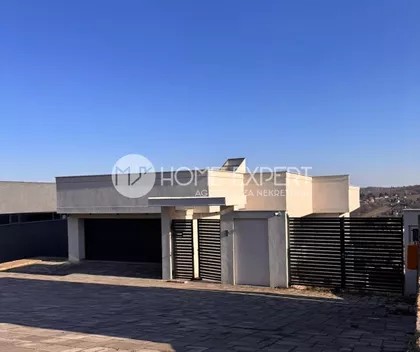 Sremska Kamenica | 4zida.rs