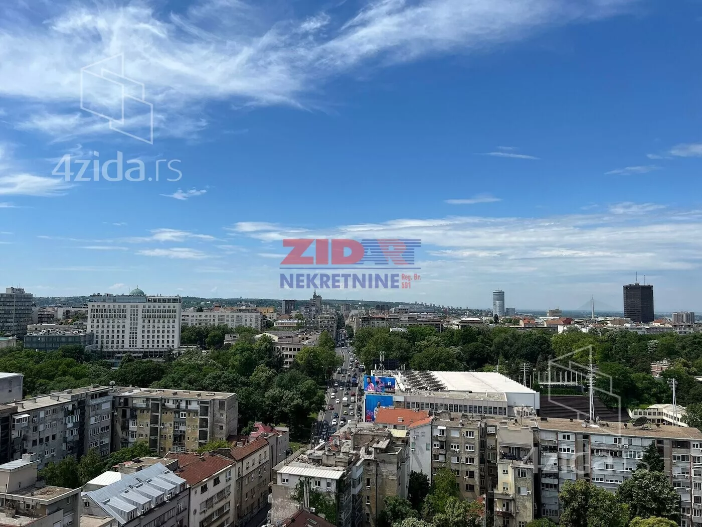 Troiposoban stan | 4zida