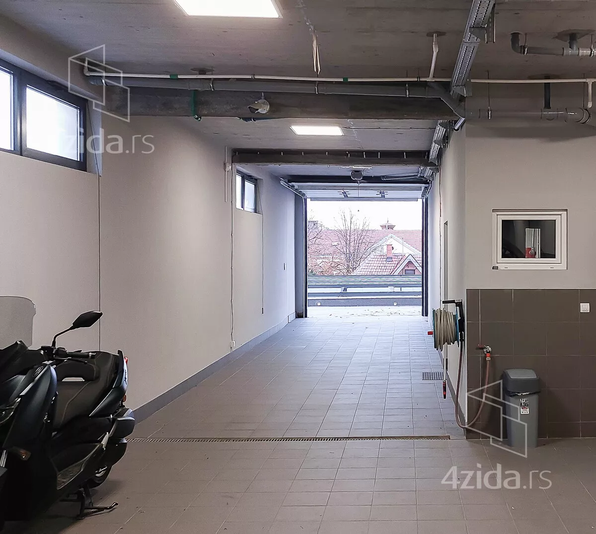 Šestosoban stan | 4zida