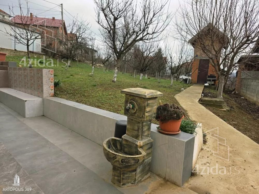 3-etažna kuća | 4zida