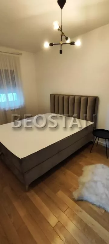 Novogradska | 4zida.rs