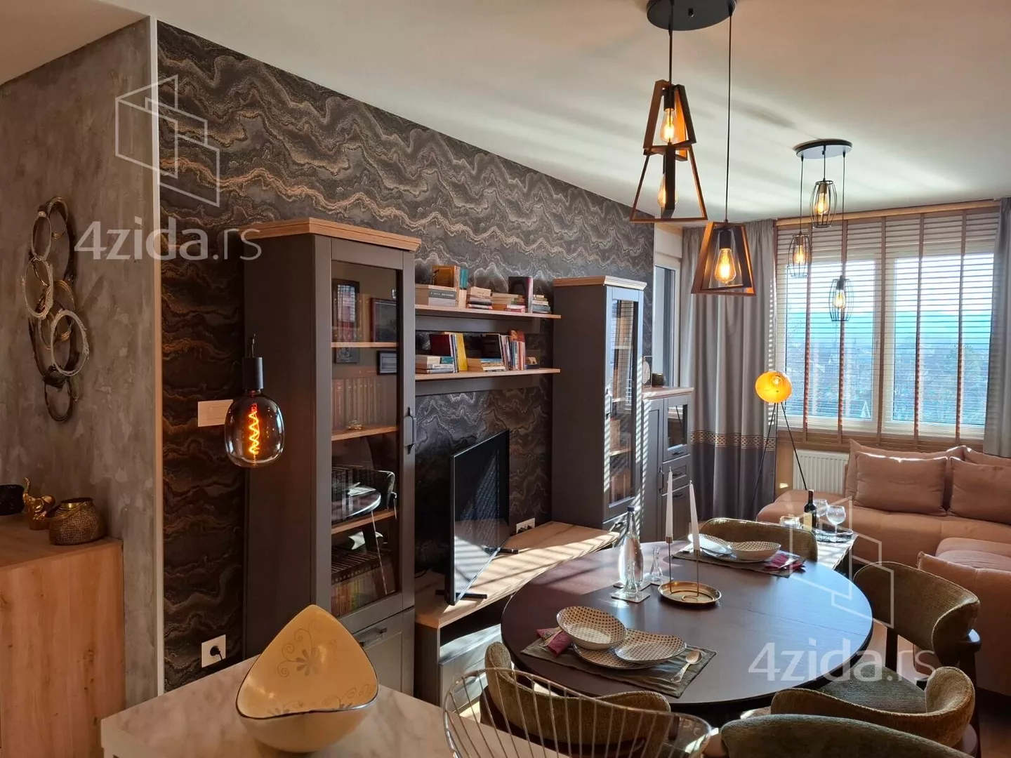 Dvoiposoban stan | 4zida