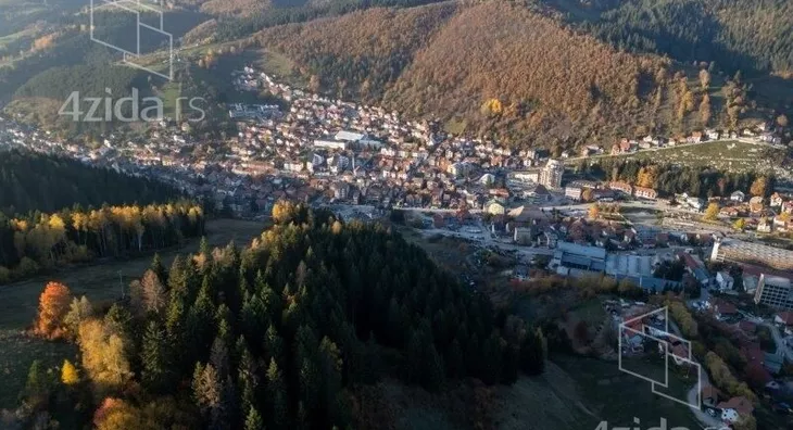 Plac | 4zida