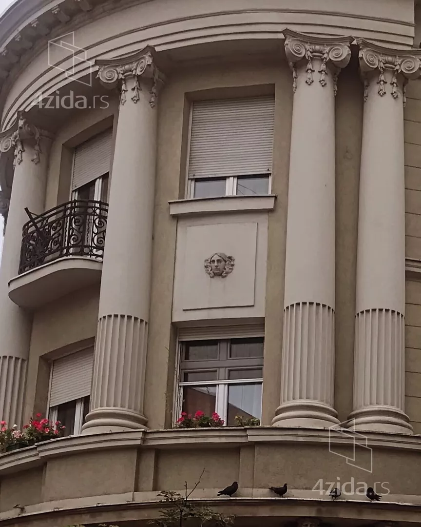 Troiposoban stan | 4zida