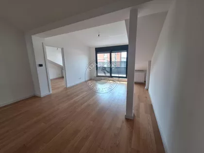 Lekino Brdo | 4zida.rs