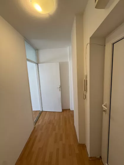 Kragujevačkog Oktobra D2 3/25 | 4zida.rs