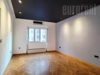 SKUPŠTINA | 4zida.rs