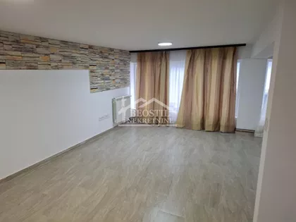 Surčinska | 4zida.rs