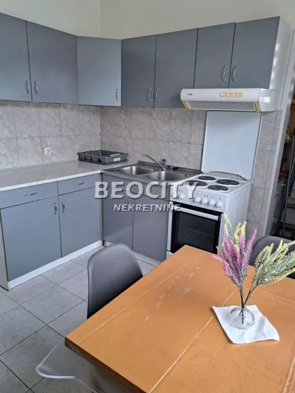 Maksima Gorkog | 4zida.rs