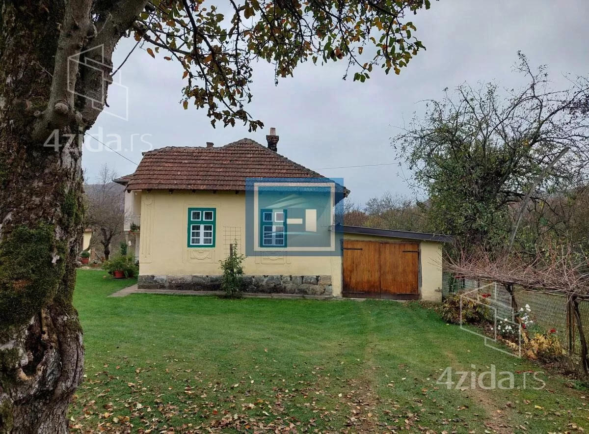 Kuća | 4zida