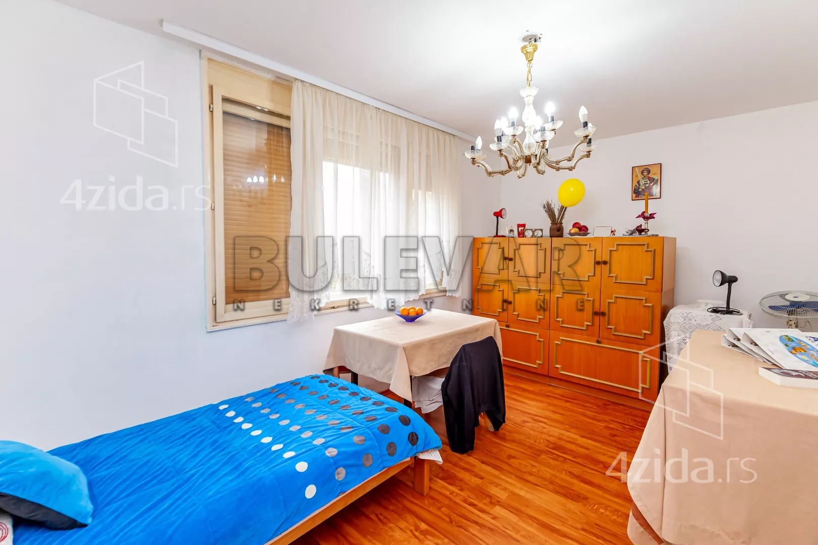 Troiposoban stan | 4zida