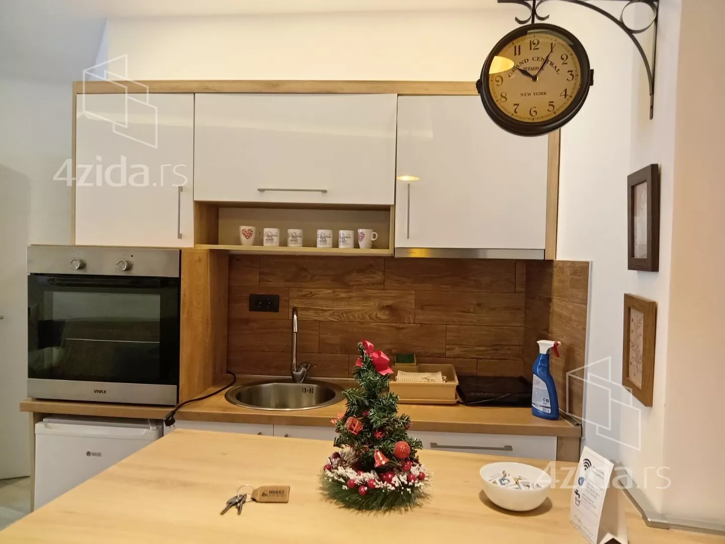 Garsonjera | 4zida