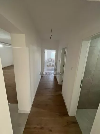 Izletnička | 4zida.rs