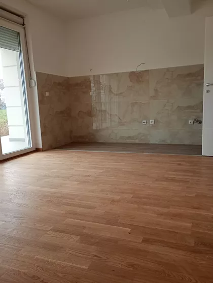 Trg Fontana | 4zida.rs