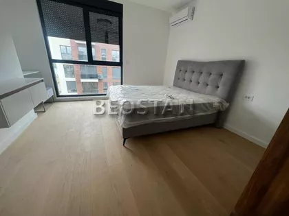 Pregrevica | 4zida.rs