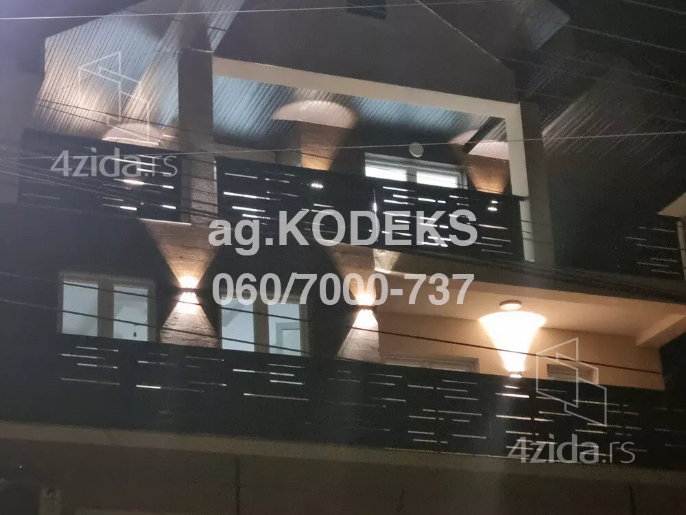 Četvoroiposoban stan | 4zida