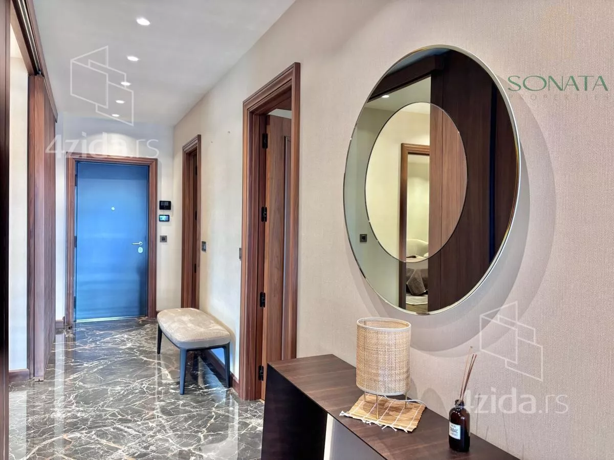 Petosoban stan | 4zida