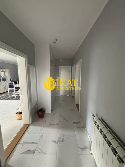 Nova Pazova | 4zida.rs