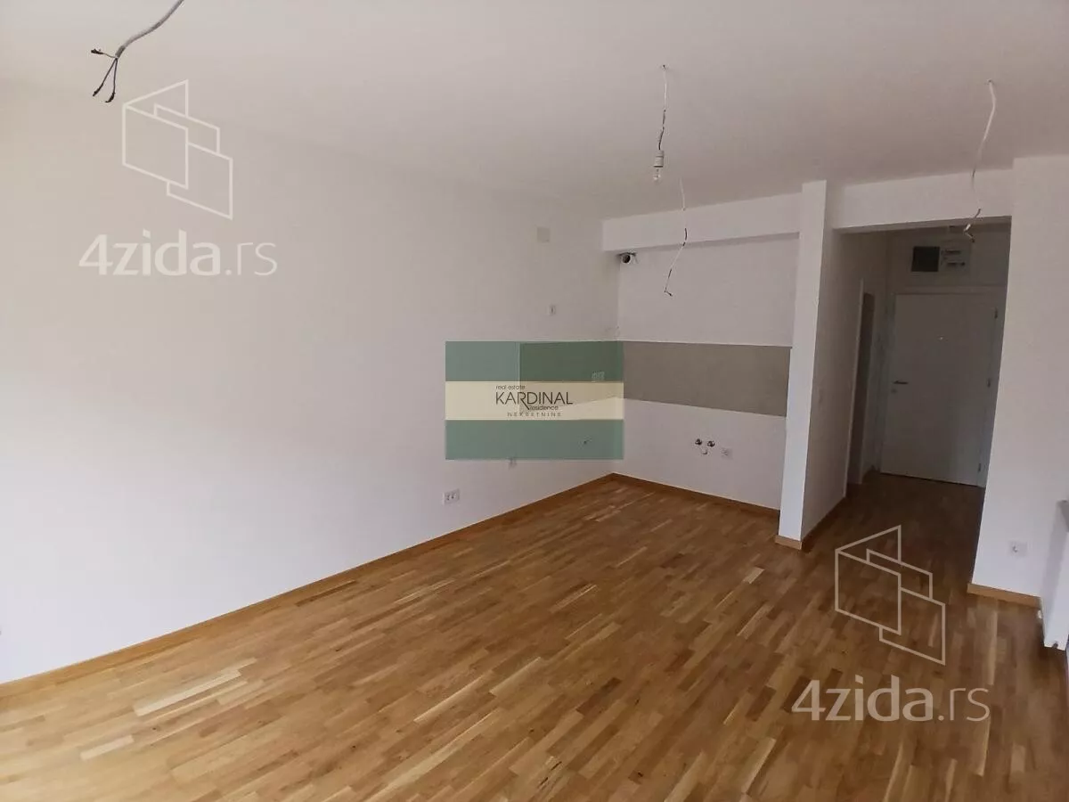 Garsonjera | 4zida