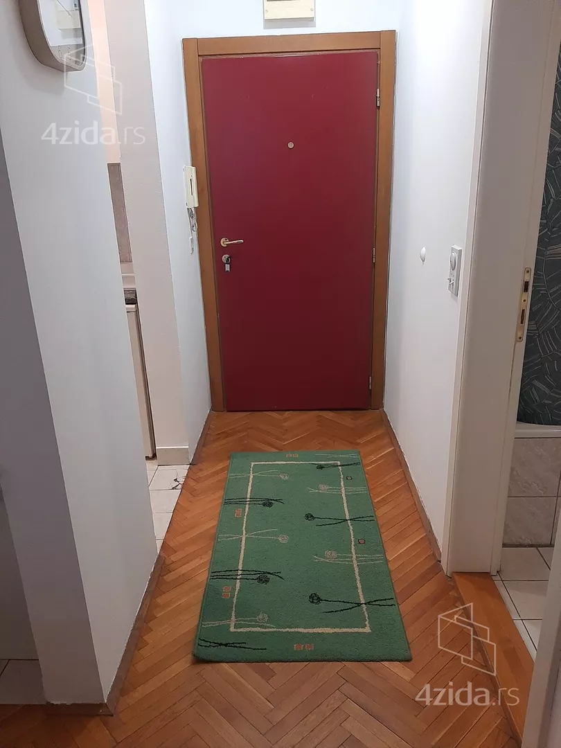 Garsonjera | 4zida