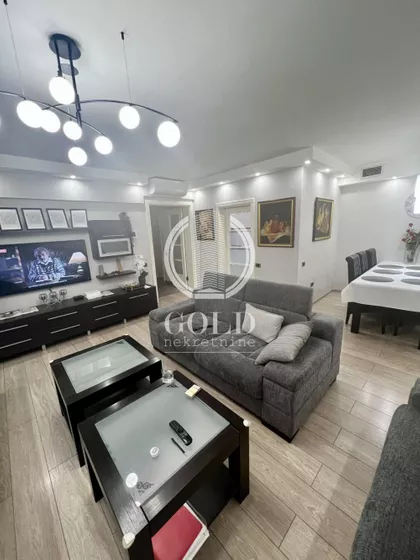 Vase Stajića | 4zida.rs