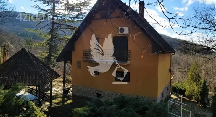 3-etažna kuća | 4zida