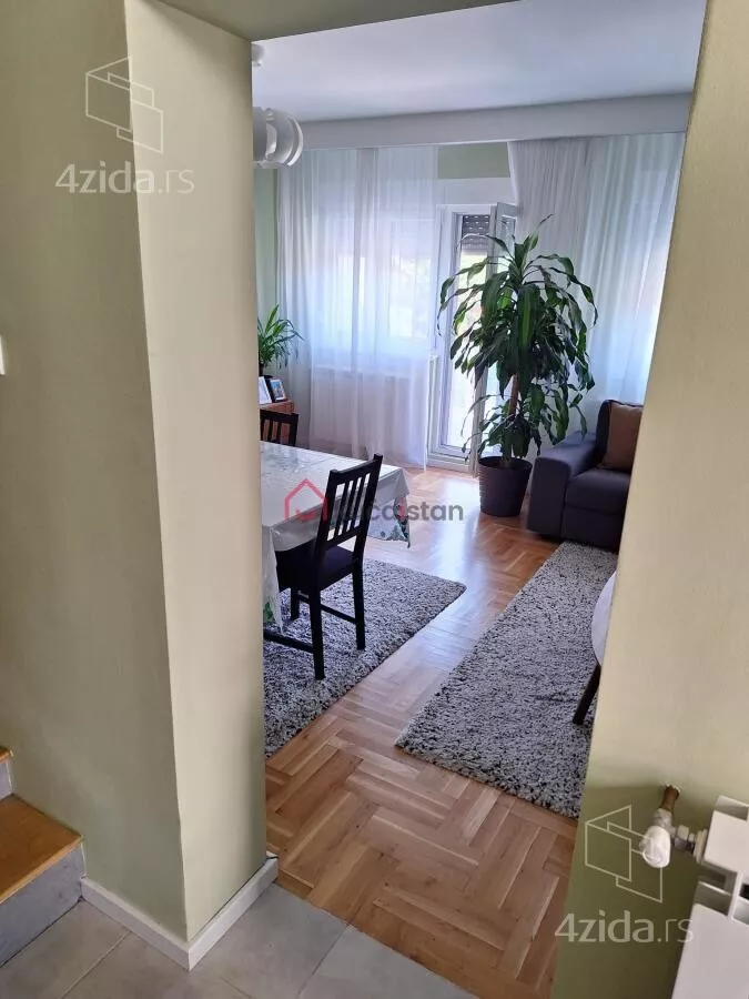 Osmosoban stan | 4zida