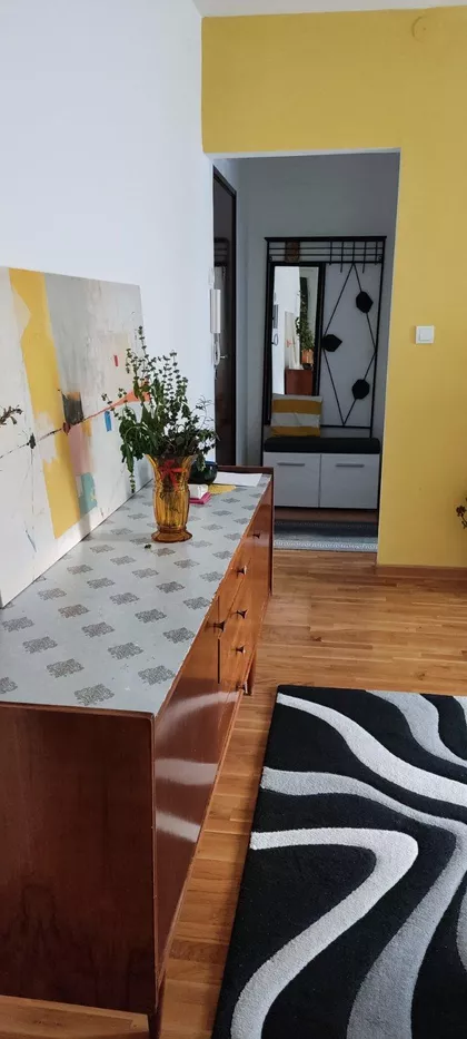 Palmira Toljatija | 4zida.rs