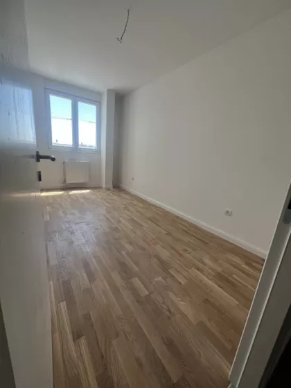 Sremska Kamenica | 4zida.rs
