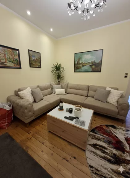 Vrnjačka | 4zida.rs