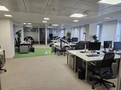 Trg Republike | 4zida.rs