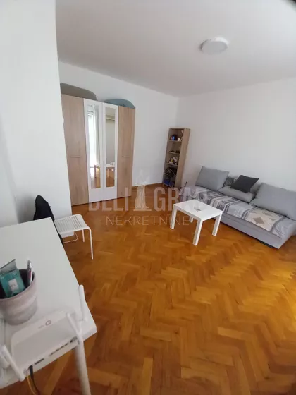 Ranka Tajsića | 4zida.rs