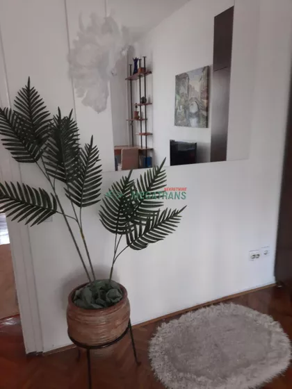 Vladike Platona | 4zida.rs