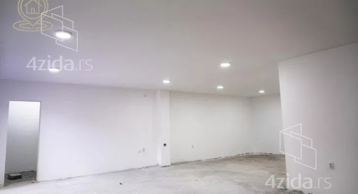 Poslovni prostor | 4zida