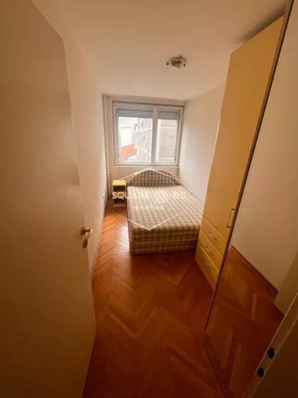 Crveni Krst Vračar | 4zida.rs