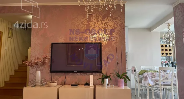 Četvoroiposoban stan | 4zida